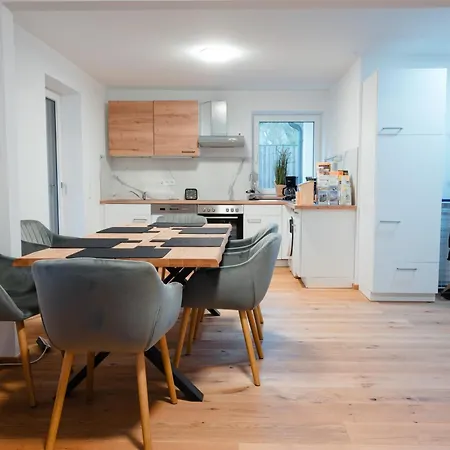 Sepperls Stubn - Pets No Extra Cost - - 24-hours Self Check-in * Bad Goisern