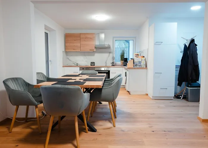 Sepperls Stubn - Pets No Extra Cost - - 24-hours Self Check-in * Bad Goisern am Hallstättersee