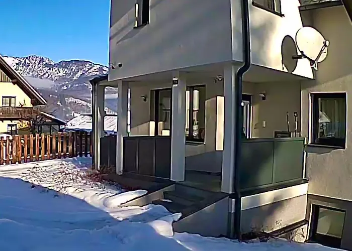 Apartment Sepperls Stubn - Pets No Extra Cost - - 24-hours Self Check-in Bad Goisern am Hallstättersee